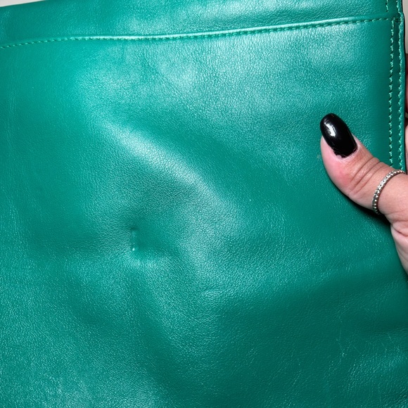 Coach Legacy Clutch in Kelly Green - Picture 10 of 10